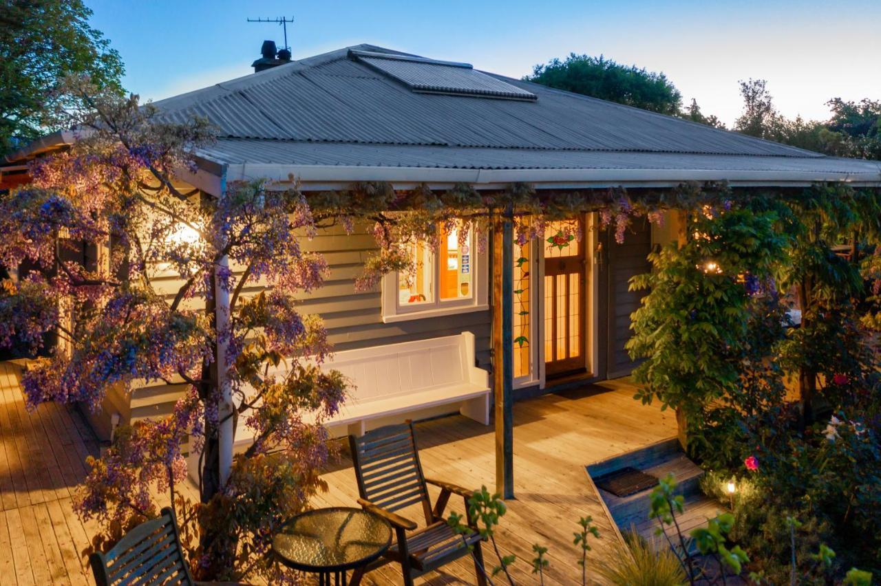 Olde Mill House B&B & Bike2Wine Cycle Hire 렌윅 외부 사진